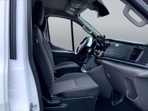Certified 2025 Ford Transit 350 XLT RWD image 9