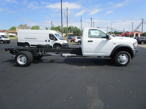 Used 2024 RAM 5500 Tradesman image 8