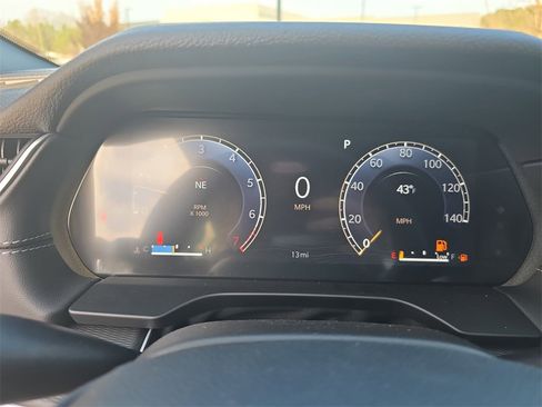 New 2025 Jeep Grand Cherokee Laredo image 19