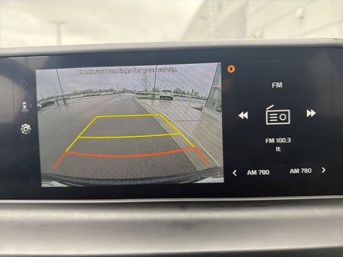 Certified 2025 Kia Seltos S image 11