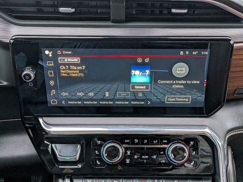 Used 2024 GMC Sierra 2500 Denali Ultimate image 29