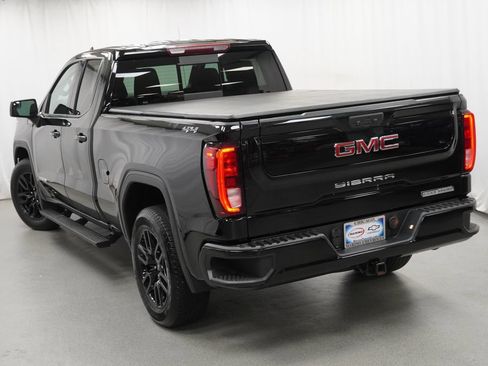 Used 2023 GMC Sierra 1500 Elevation w/ Preferred Package AWD/4WD image 39