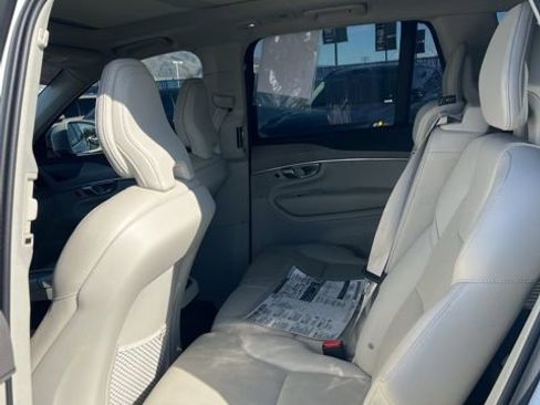 Used 2023 Volvo XC90 T8 Plus w/ Protection Package Premier image 22