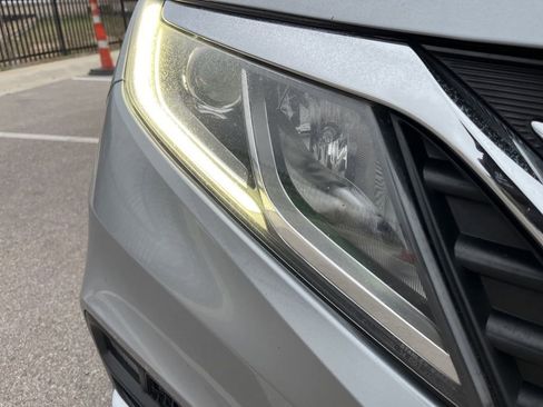 Used 2019 Honda Odyssey EX-L image 14