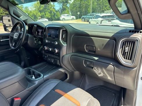Used 2023 GMC Sierra 2500 AT4 w/ AT4 Premium Plus Package AWD/4WD image 27