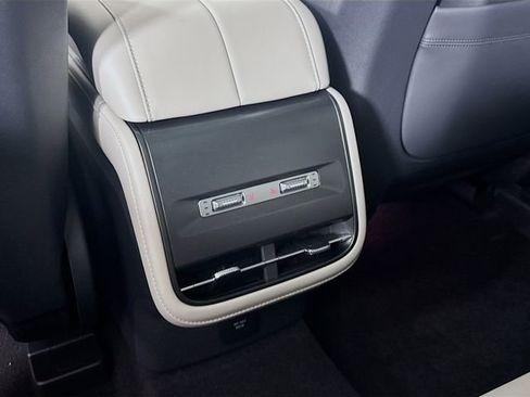 New 2026 Lincoln Nautilus Reserve w/ Jet Appearance Package image 26