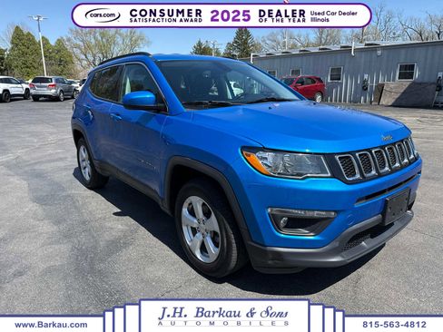 Used 2018 Jeep Compass Latitude w/ Popular Equipment Group AWD/4WD image 1
