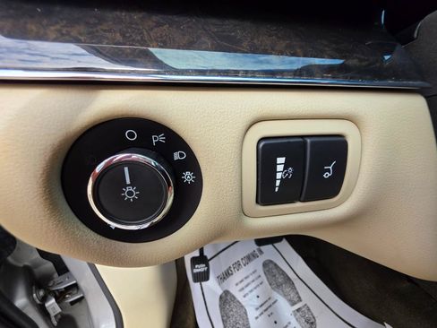 Used 2016 Lincoln MKT AWD w/ Equipment Group 201A image 15