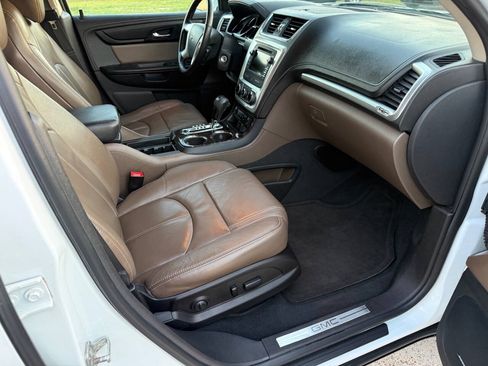 Used 2016 GMC Acadia SLT FWD image 37