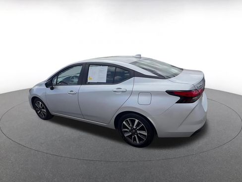 Used 2025 Nissan Versa SV FWD image 10