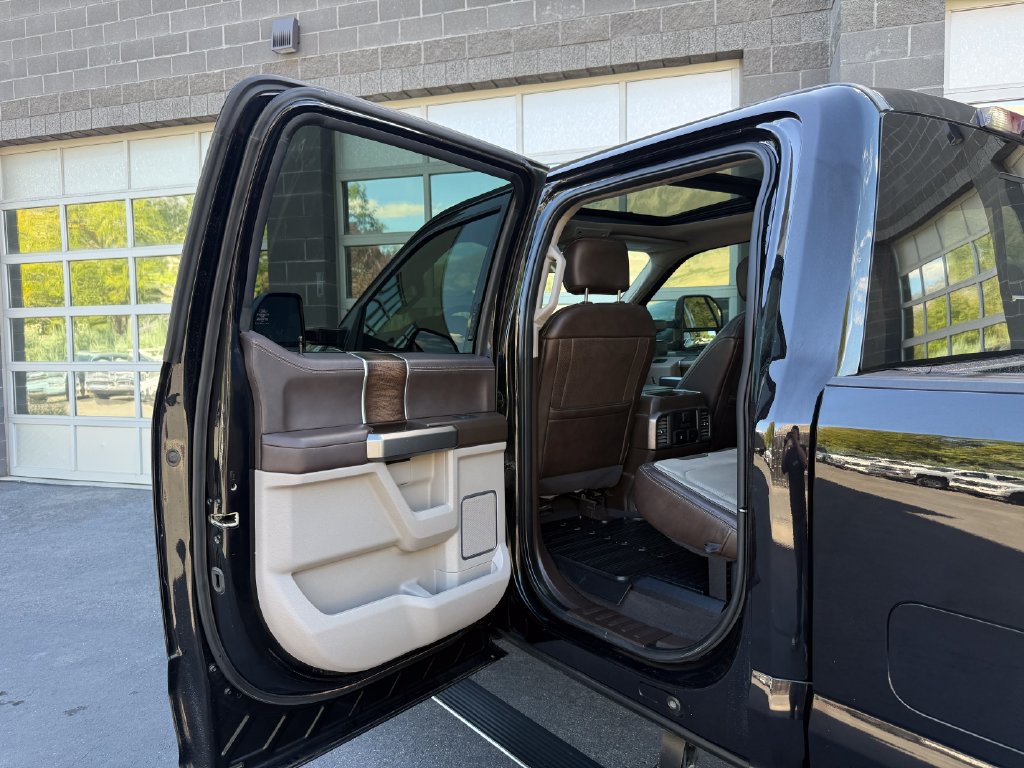Used 2019 Ford F350 Limited w/ FX4 Off-Road Package AWD/4WD image 33