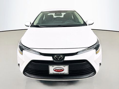 Certified 2024 Toyota Corolla LE FWD image 2
