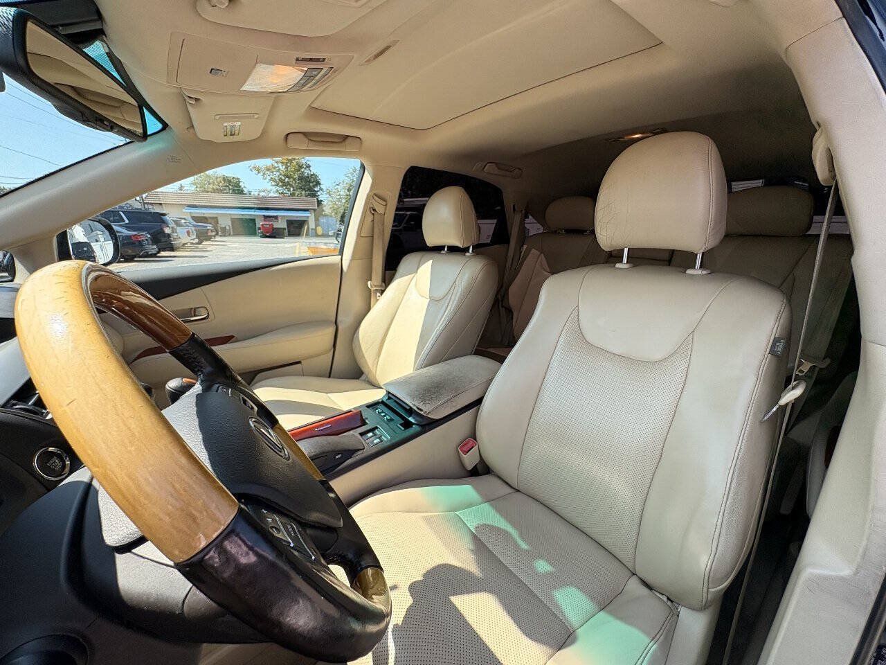 Used 2011 Lexus RX 350 AWD w/ Premium Pkg image 14