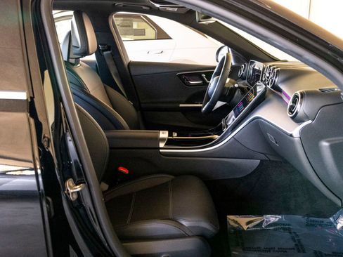 Used 2025 Mercedes-Benz C 300 Sedan image 22