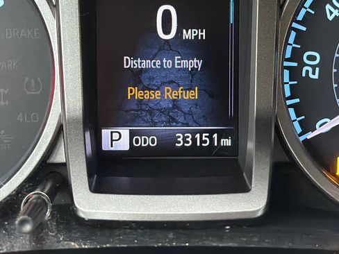 Used 2019 Toyota Tacoma SR5 image 24