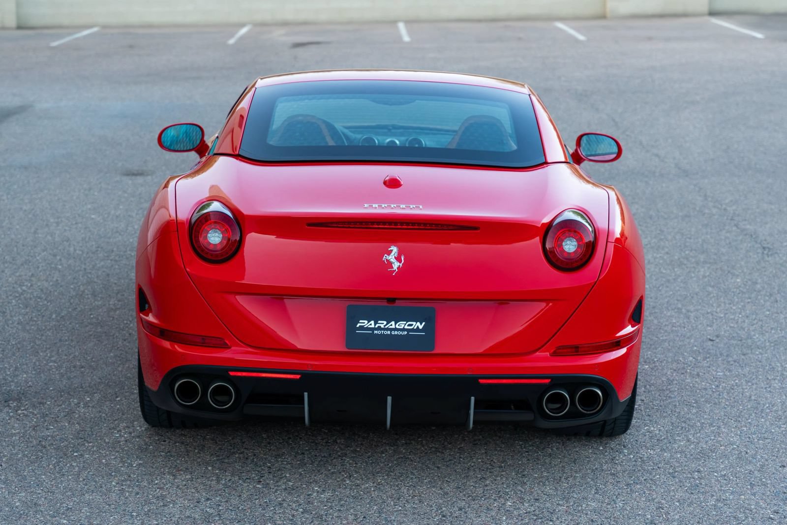 Used 2015 Ferrari California T RWD image 24