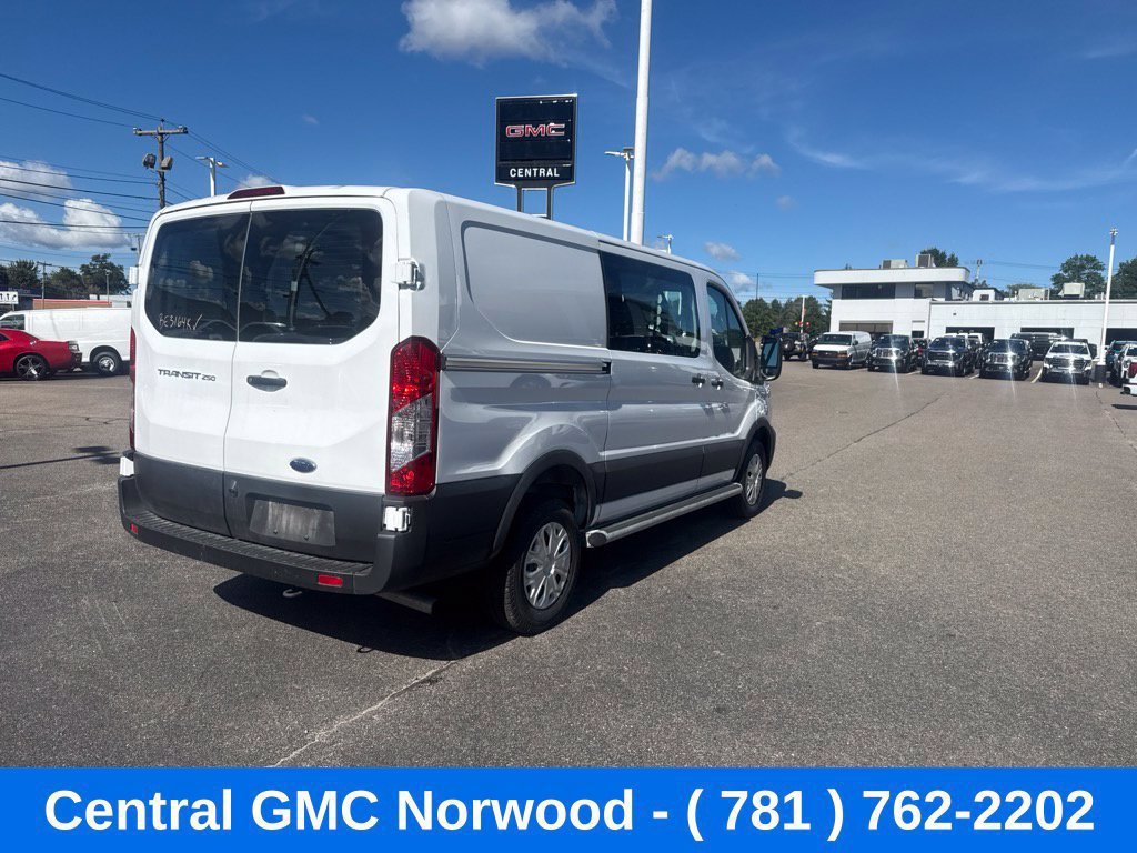 Used 2025 Ford Transit 250 Low Roof w/ Exterior Upgrade Package RWD image 5