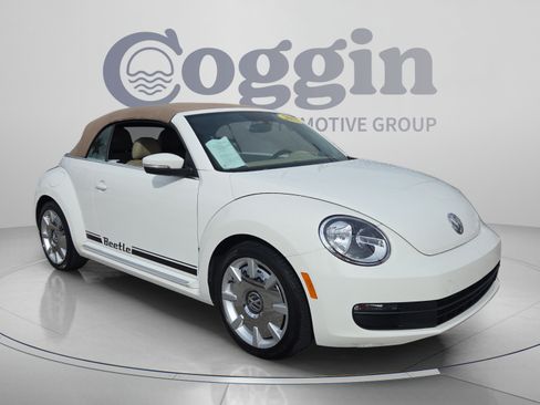 Used 2013 Volkswagen Beetle 2.5 FWD image 7
