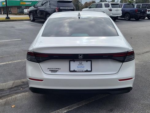 Certified 2023 Honda Accord LX image 3