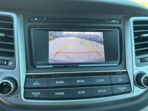 Used 2017 Hyundai Tucson SE image 14