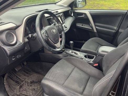 Used 2018 Toyota RAV4 XLE w/ Plus Extra Value Package image 10