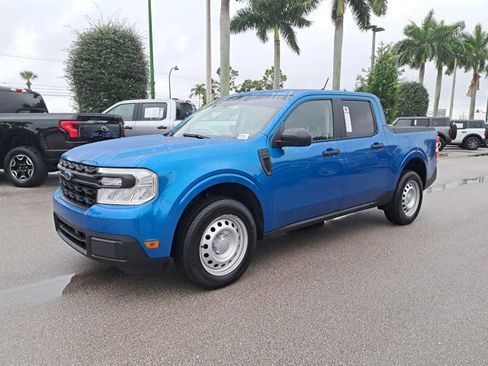 Certified 2022 Ford Maverick XL image 3