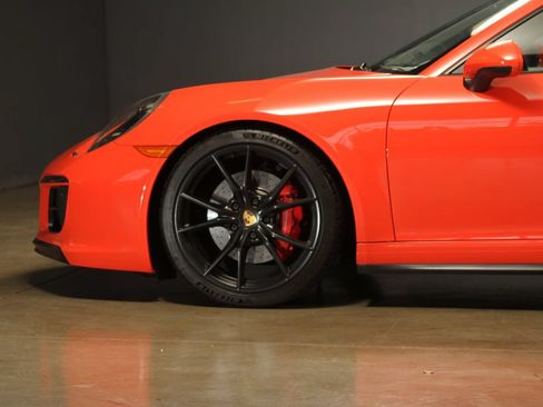 Used 2017 Porsche 911 Carrera GTS RWD image 14