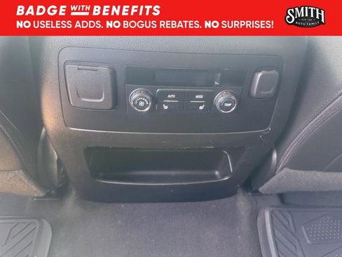 Used 2019 Chevrolet Tahoe Premier image 17