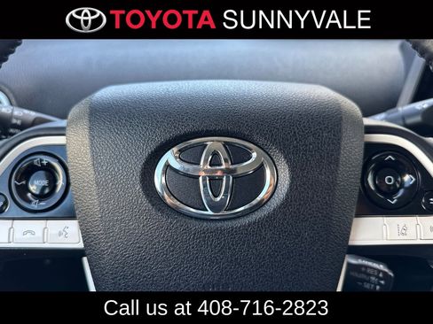 Used 2019 Toyota Prius Prime Premium w/ Preferred Accessory Package FWD image 28