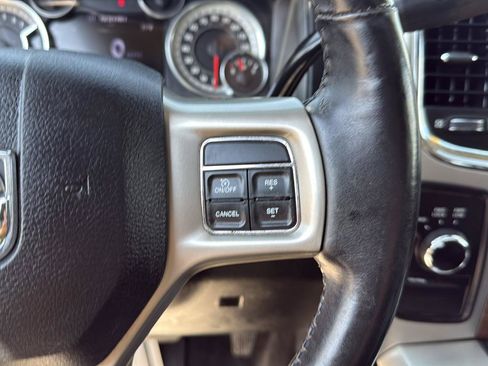 Used 2016 RAM 2500 Laramie w/ Convenience Group AWD/4WD image 19
