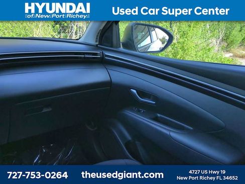 Certified 2023 Hyundai Tucson SE FWD image 15