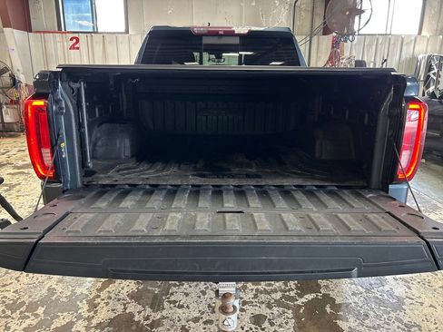 Used 2019 GMC Sierra 1500 AT4 w/ AT4 Premium Package AWD/4WD image 22