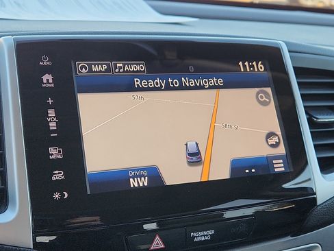 Used 2017 Honda Pilot EX-L image 18