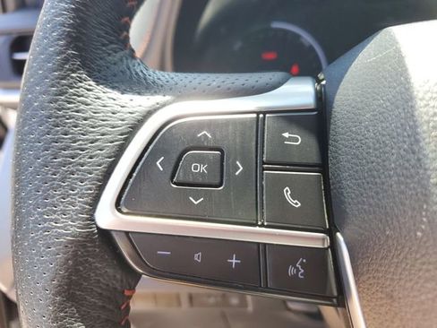 Used 2021 Toyota Sienna XSE image 23