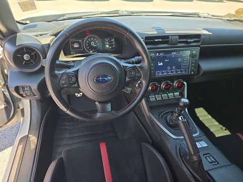 Used 2022 Subaru BRZ Limited RWD image 13