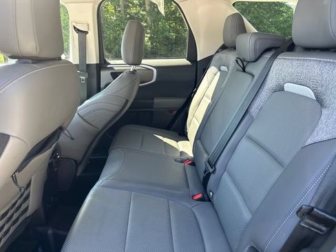 Used 2025 Ford Bronco Sport Badlands AWD/4WD image 17