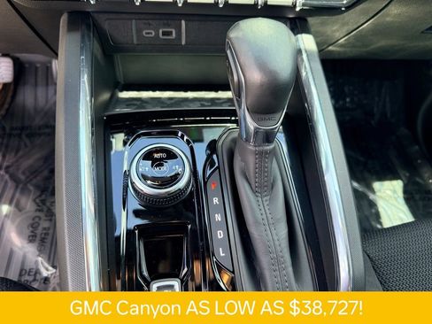 Used 2024 GMC Canyon Elevation w/ Trailering Package AWD/4WD image 15