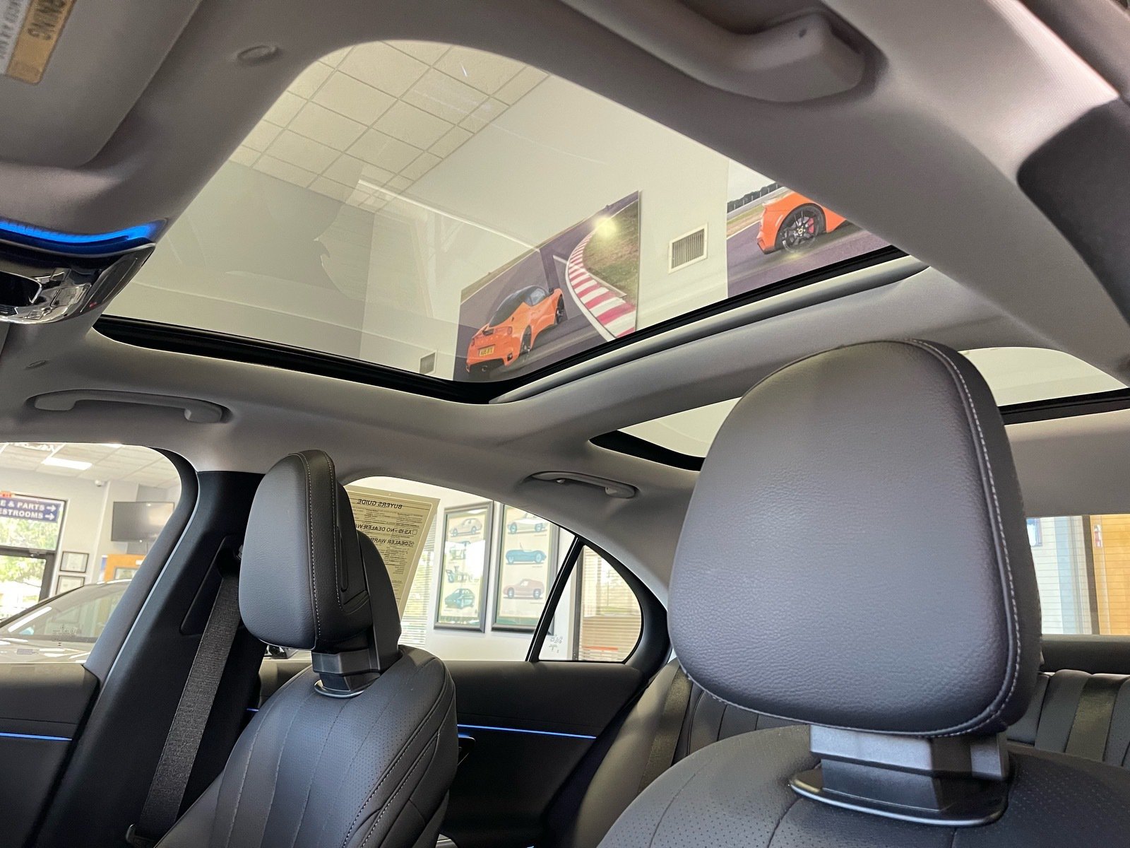 Used 2025 Mercedes-Benz E 350 Sedan image 27