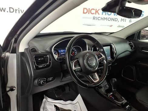 Used 2021 Jeep Compass Limited AWD/4WD image 13
