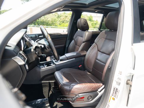 Used 2015 Mercedes-Benz ML 350 2WD w/ Premium 1 Package image 16