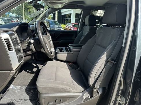 Used 2019 GMC Sierra 1500 SLE w/ SLE Value Package image 13