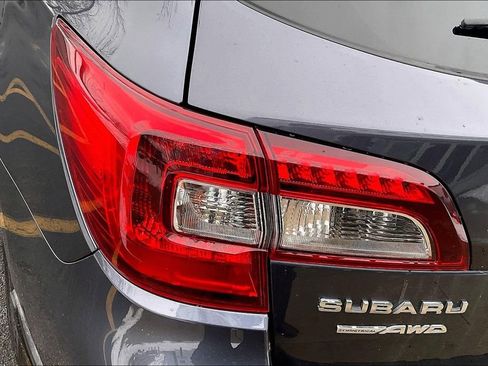 Used 2017 Subaru Outback 2.5i Limited w/ Popular Package #5 image 33