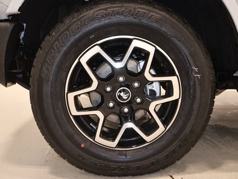 New 2026 Ford Bronco Outer Banks AWD/4WD image 35