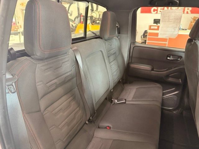 Used 2024 Nissan Frontier PRO-4X w/ Technology Package AWD/4WD image 25
