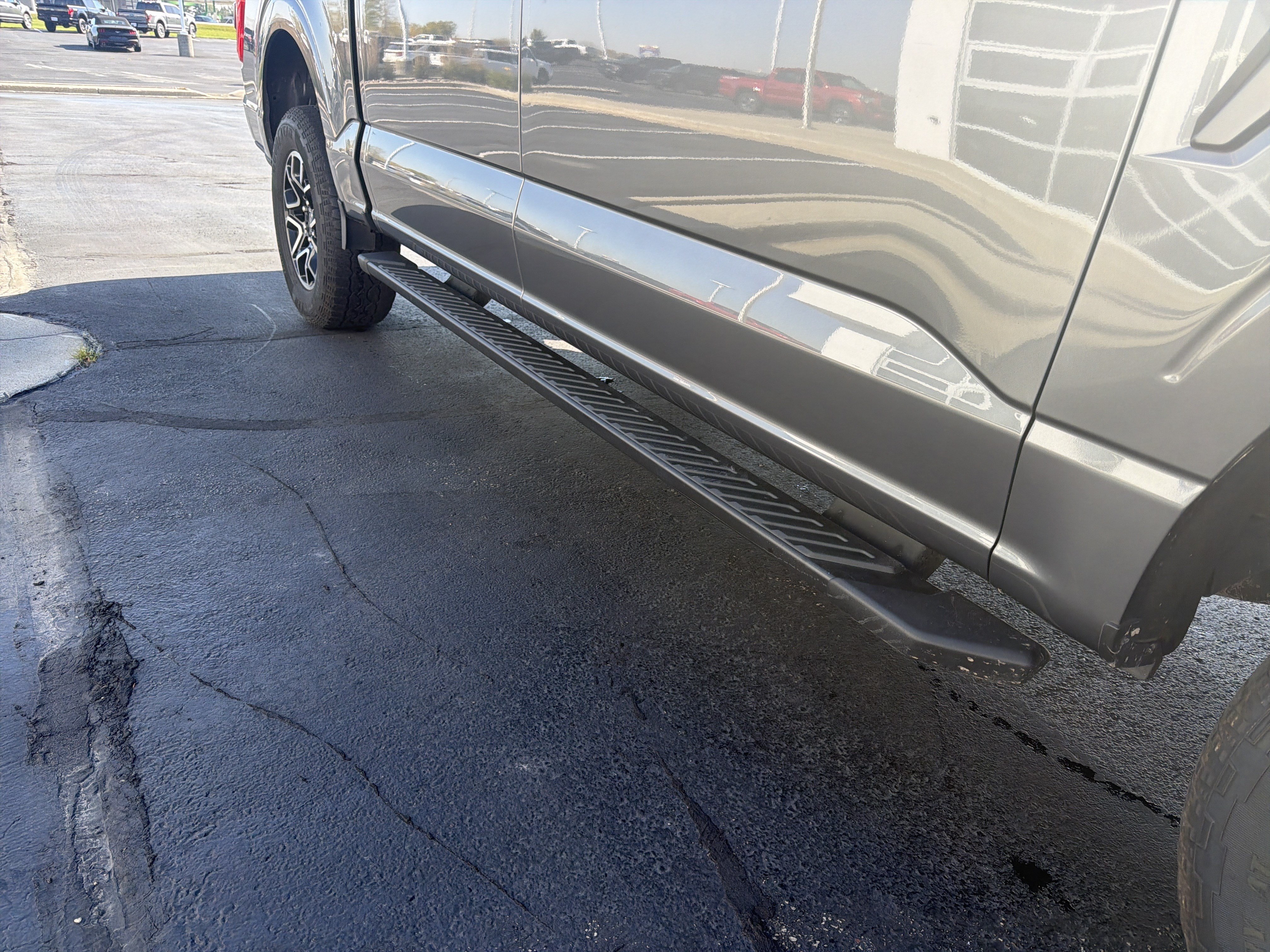 Used 2023 Ford F150 XLT w/ Equipment Group 302A High AWD/4WD image 7