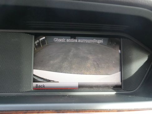 Used 2014 Mercedes-Benz C 250 Sedan image 21