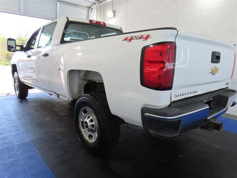 Used 2016 Chevrolet Silverado 2500 W/T w/ Snow Plow Prep Package AWD/4WD image 10