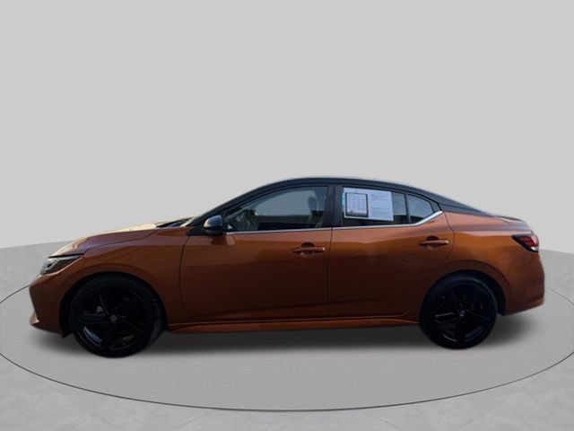 Used 2023 Nissan Sentra SR w/ SR Premium Package FWD image 9