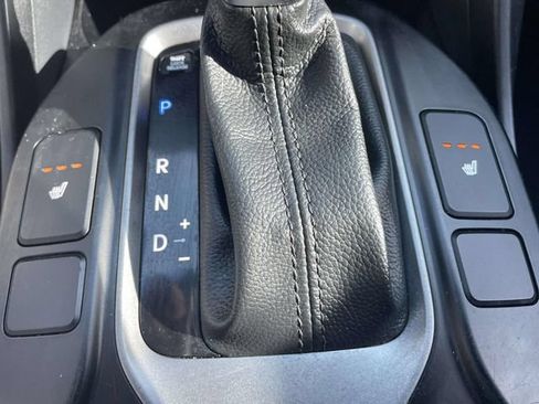 Used 2018 Hyundai Santa Fe Sport w/ 2.4L Value Package 02 FWD image 35