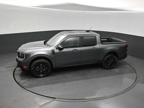 New 2026 Ford Maverick Lariat w/ Black Appearance Package image 24